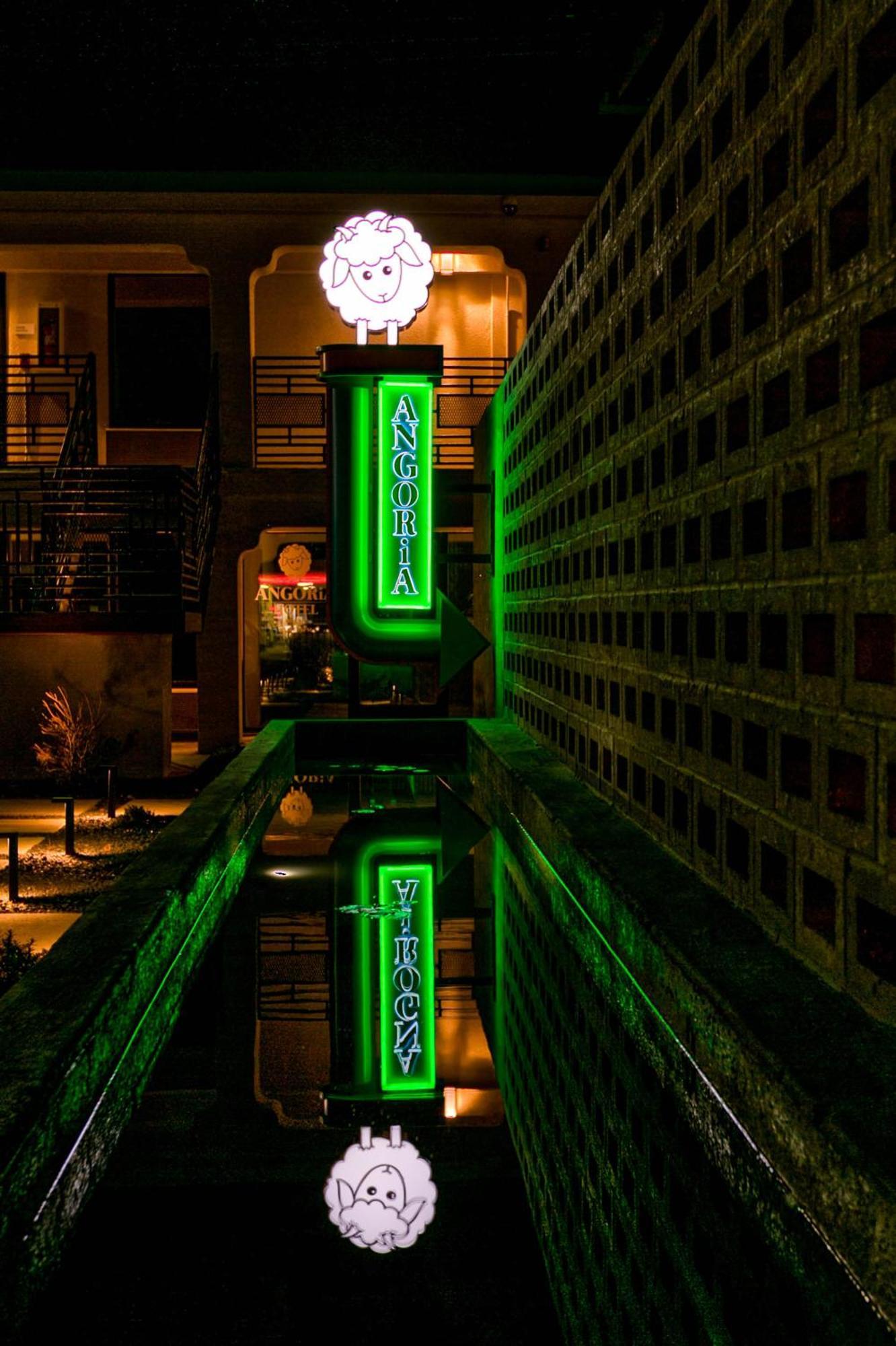 Hotel Angoria
