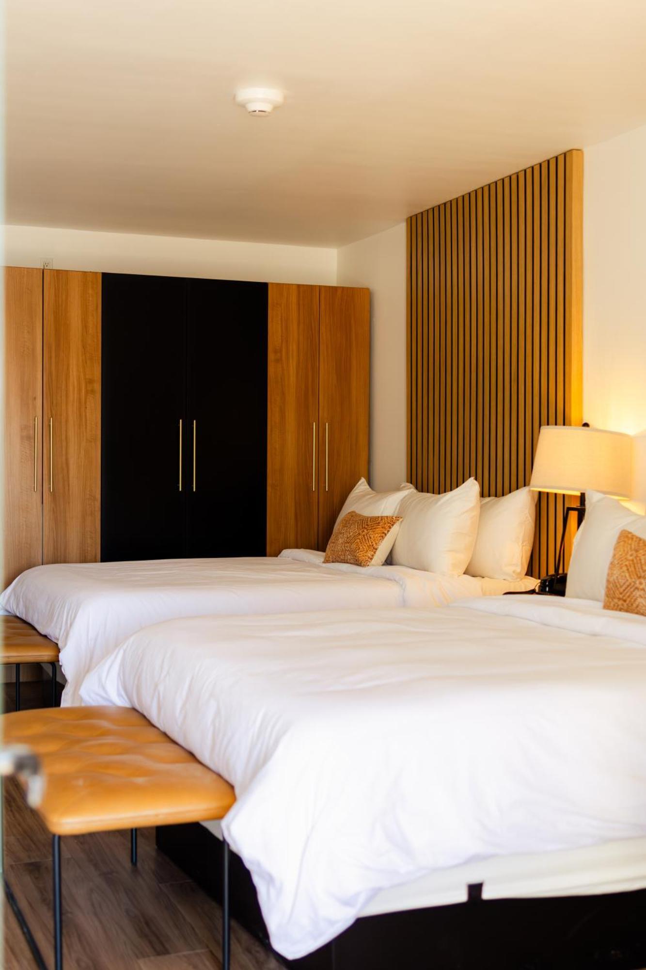 Hotel Angoria 3*